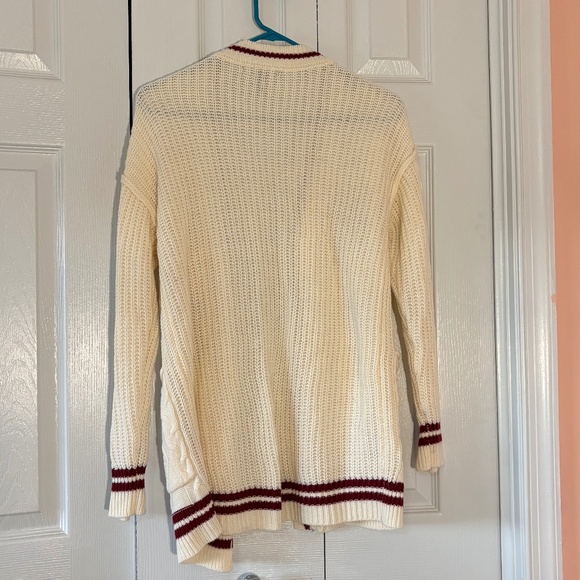 ⭐ Forever 21 Cream Knit Star Cardigan | Size S - Picture 4 of 4